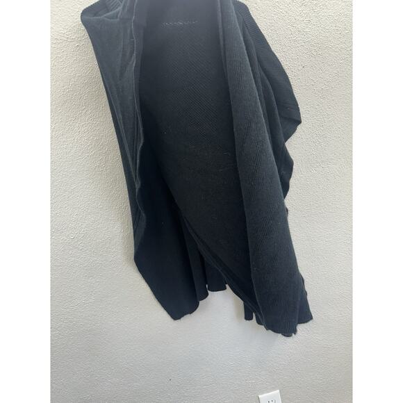 Specialty House Womens Sweater Cape One Size Black Top Button Vintage - Picture 3 of 10